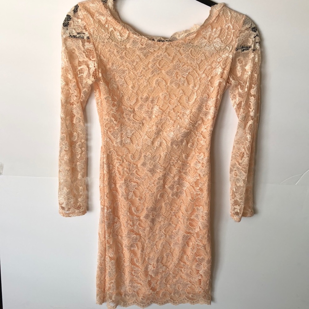 Light pink/ cream lace Arden B dress